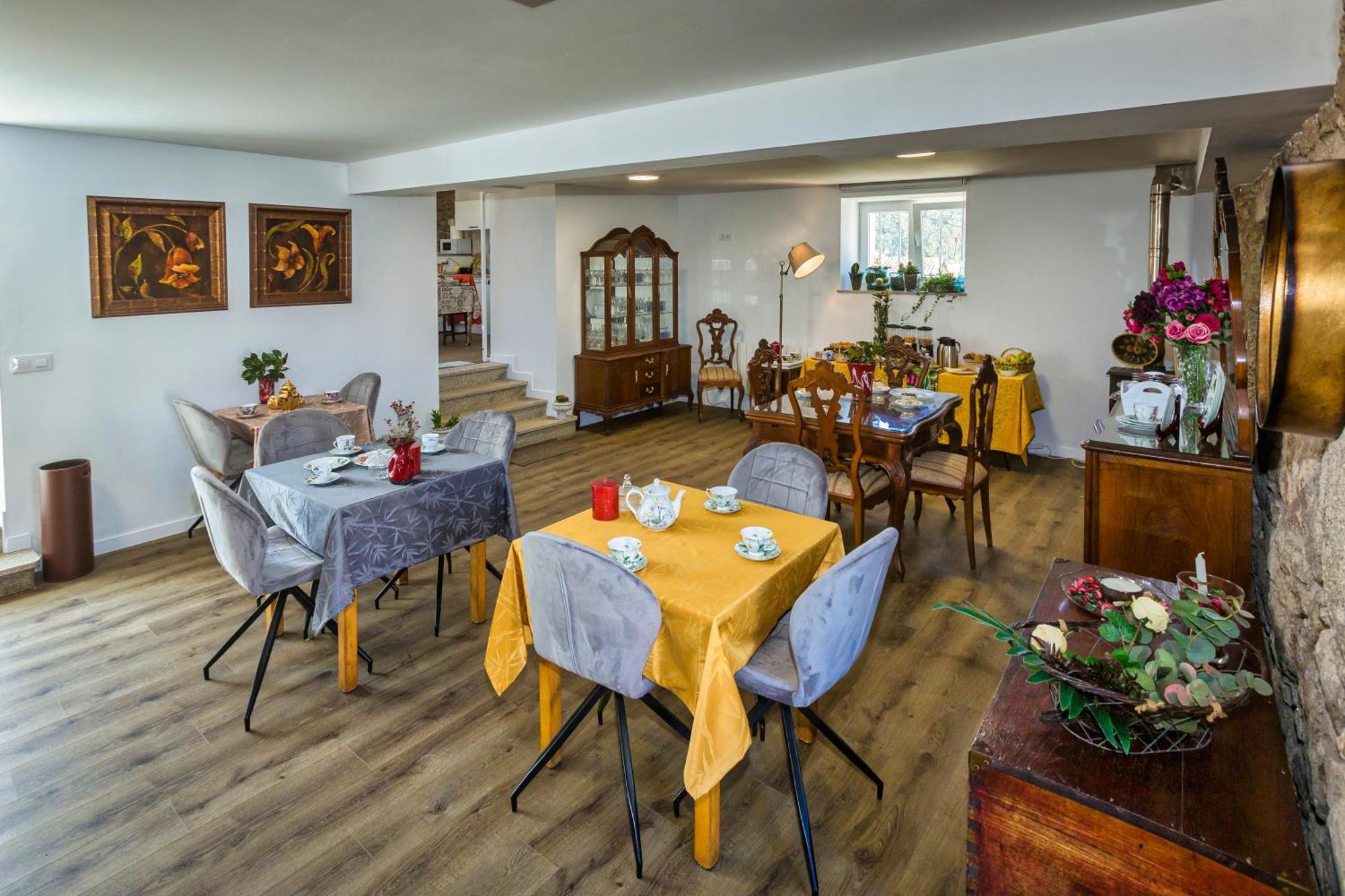 Casa Lela Dumbria Guest House Екстериор снимка